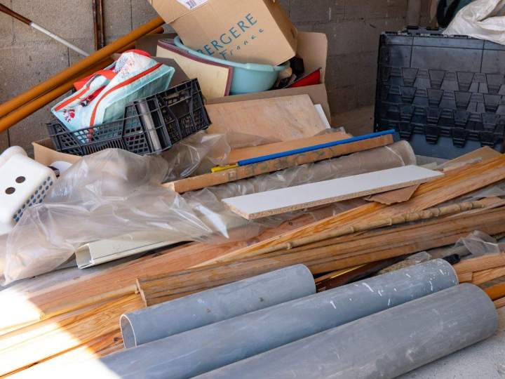 Nous gérons la mise en déchetterie de tous types de matériaux.